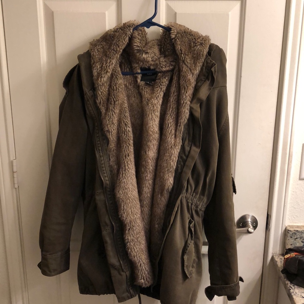 Army Green Cargo Jacket w Fur